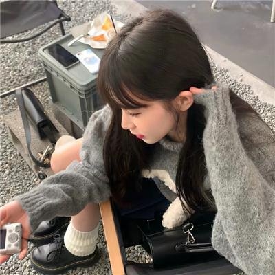 闹剧谜案